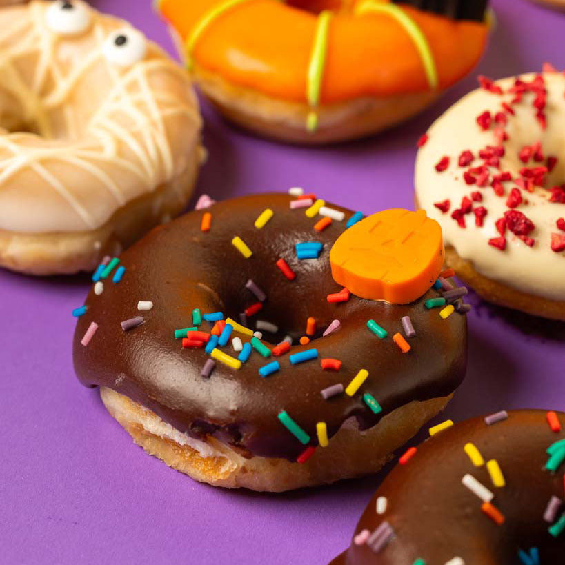 Glutenfriendly Halloween mini doughnut gift box