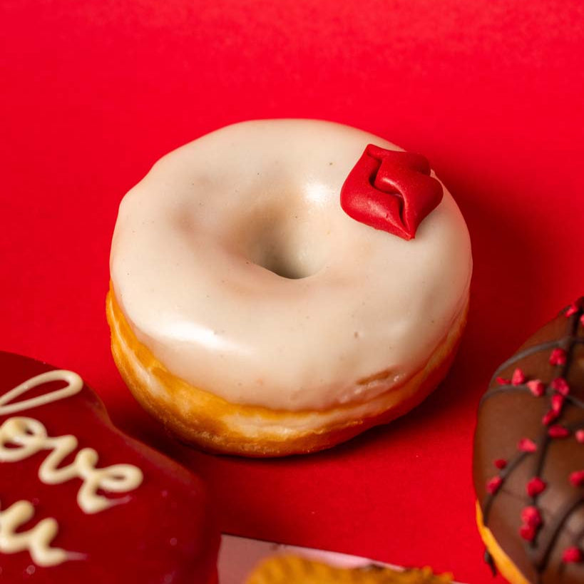 "Vegan Valentine's" doughnut gift box