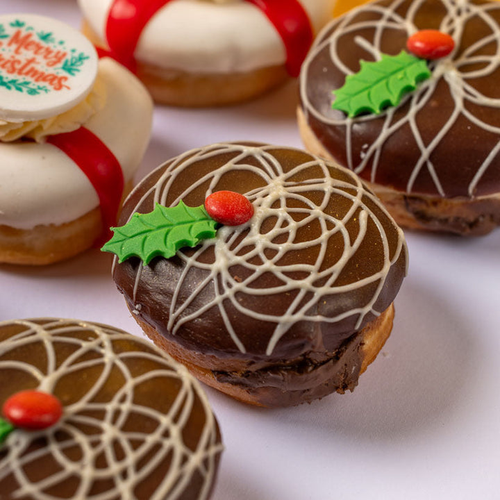 60 Christmas mini doughnuts gift box