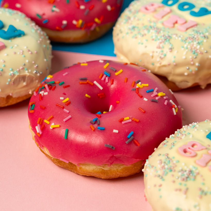 Gender Reveal Doughnut gift box (vegan)