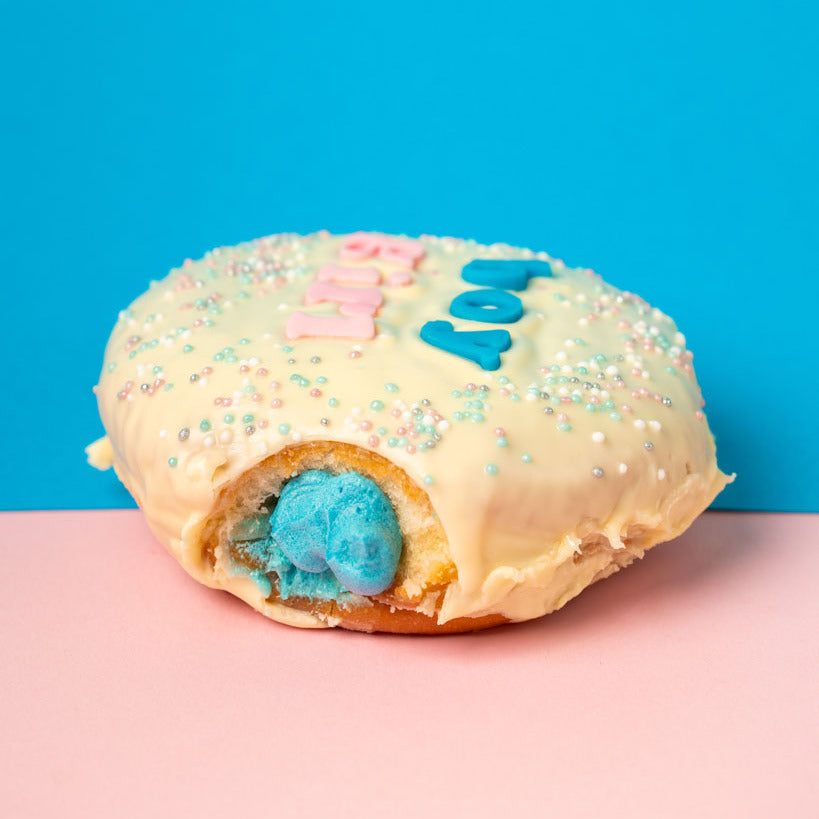 Gender Reveal Doughnut gift box (vegan)