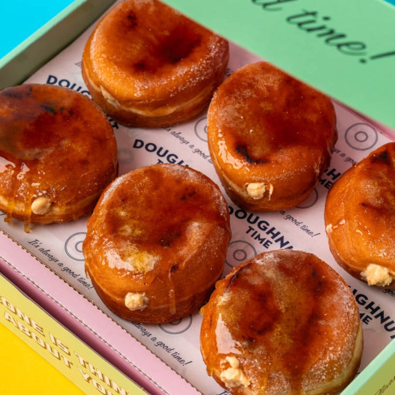 Crème brûlée doughnut gift box (VG)