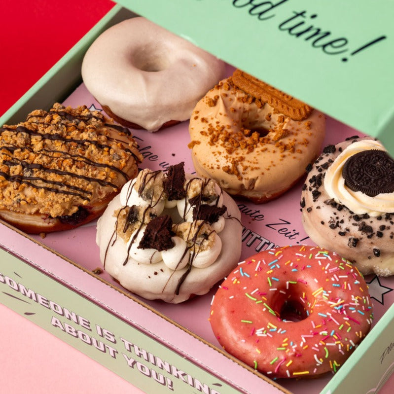 Donut party service gift box