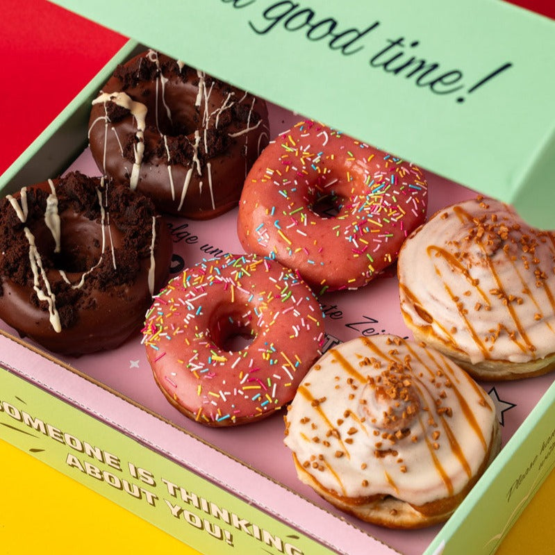 Donut party service gift box