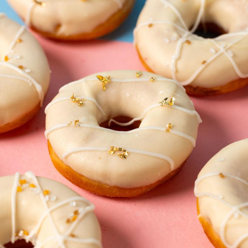 Wedding mini donut gift box (vegan)