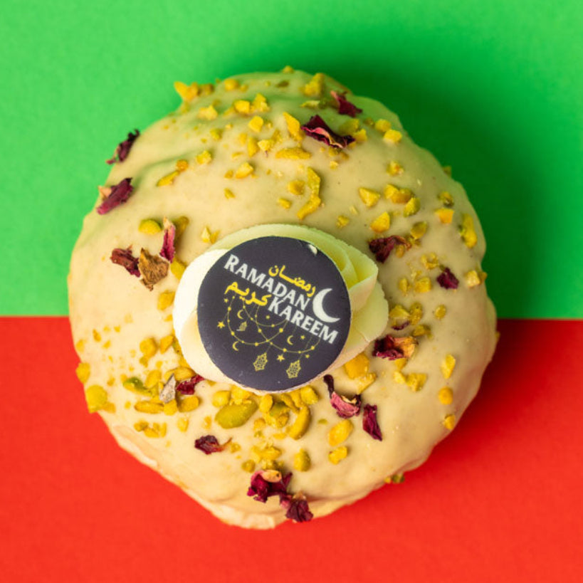 “Ramadan Special” doughnut gift box