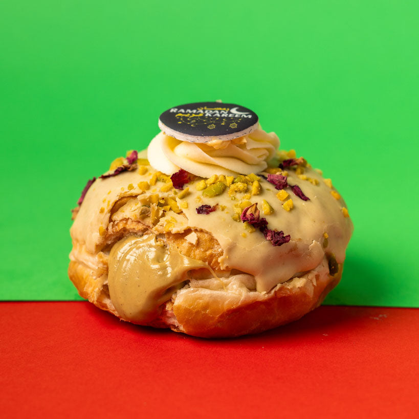 “Ramadan Special” doughnut gift box