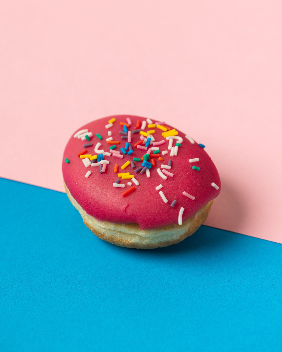 Gender reveal mini doughnut gift box (vegan)