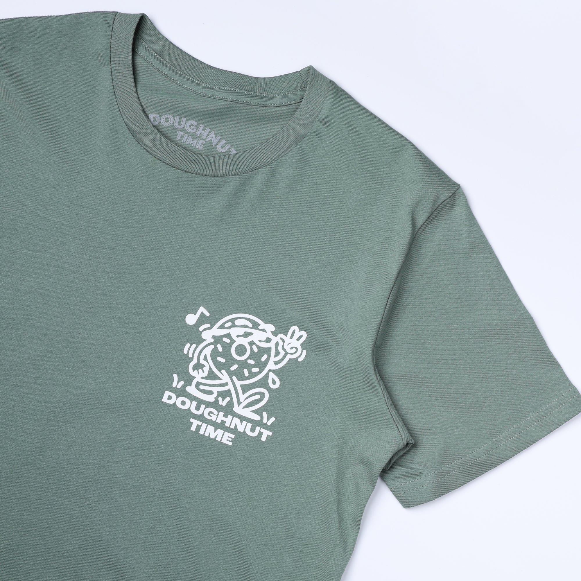 GREEN LOVE AT FIRST BITE TEE
