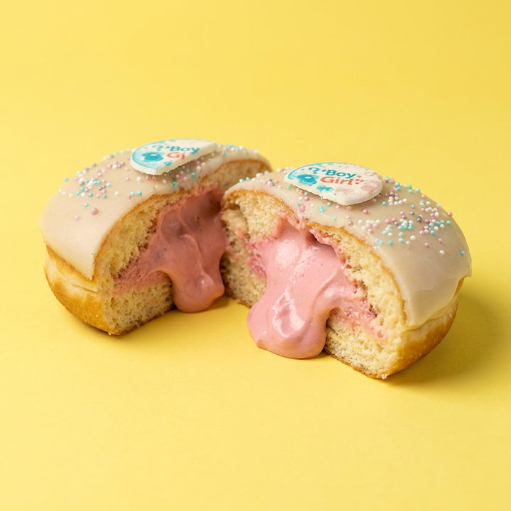 "Gender reveal" vegan doughnut gift box