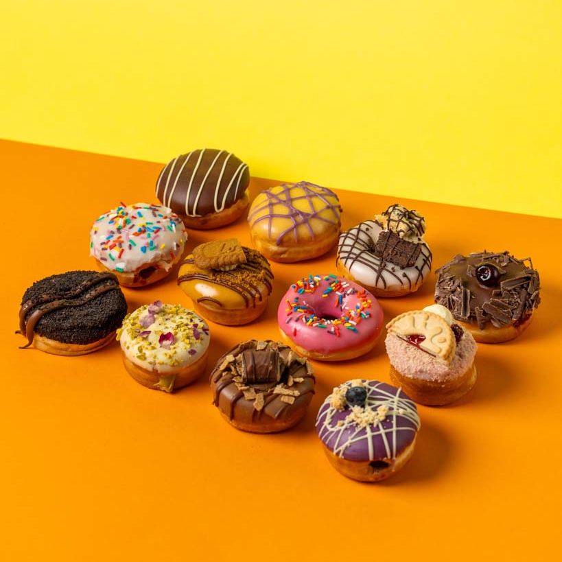 "DT Deluxe Dozen" mini donut gift box