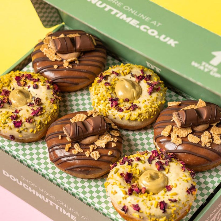 "Chocolate-Pistachio" doughnut gift box