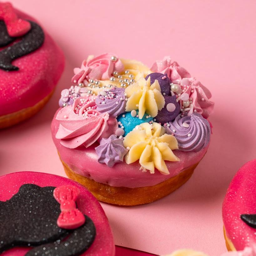 "Barbie Special" doughnut gift box (vegan)