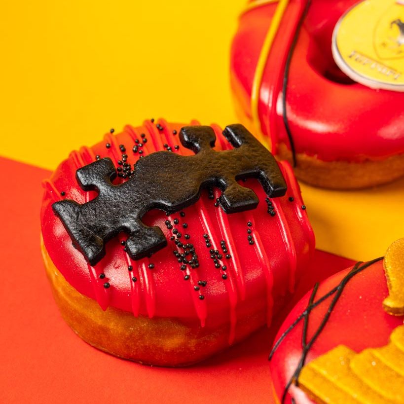 "Formula 1 Special" doughnut gift box (vegan)