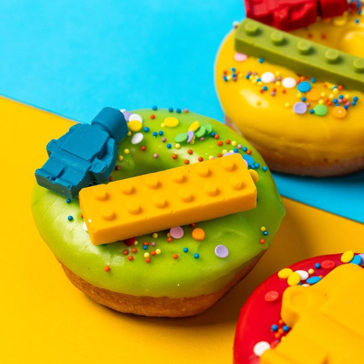 "Brick Party" doughnut gift box