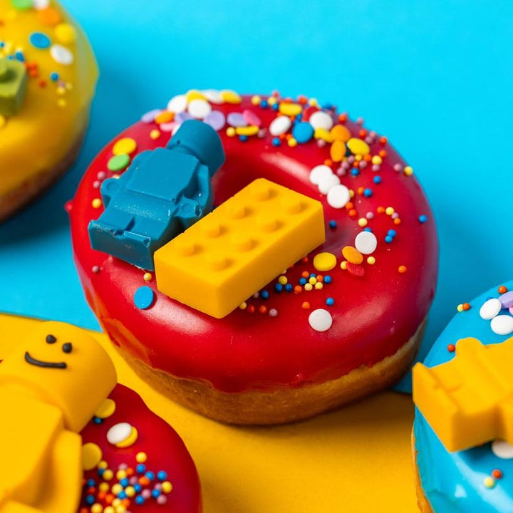 "Brick Party" doughnut gift box