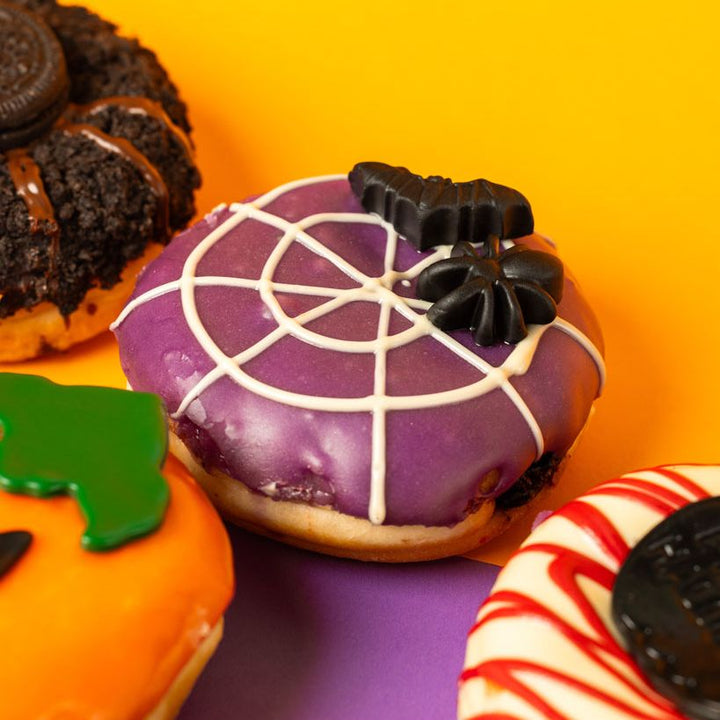 "Vegan Halloween" doughnut gift box