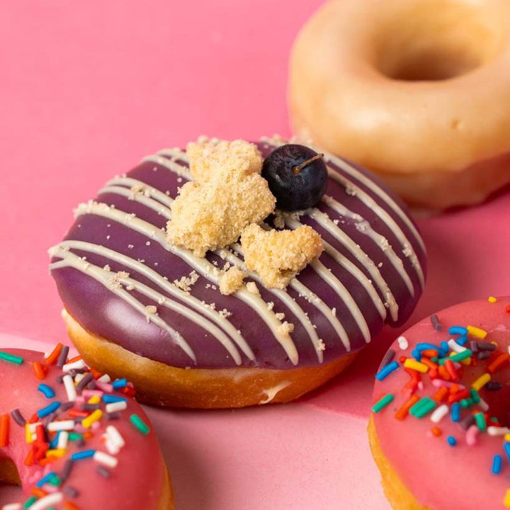 "Pink Party" vegan mini doughnut gift box